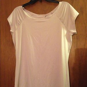 NWOT Gap Body Fit Pink Top Size Large